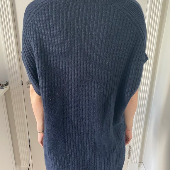 Kit and Ace Cashmere Sweater - Picture 2 of 4